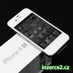 Nové (Apple iPhone 4S) s 64 GB paměti._1 280885_1.jpg