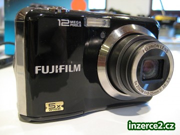 Digitální foťák Fujifilm FinePix AX200_2 282157_2.jpg