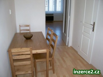 Praha 6 - Dejvice, zděný byt 1+k.k., 34m2, po rekonstrukci._1 282962_1.jpg