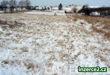 Slunný, rozlehlý pozemek pro výstavbu RD_2 283260_2.jpg