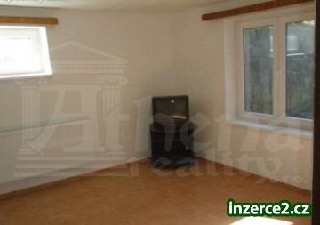 Pronájem hezkého, zděného bytu 2+1 v RD_2 284379_2.jpg