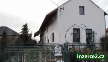 Zajímavý RD 2+1 s garáží a hospodářským zázemím_1 284408_1.jpg