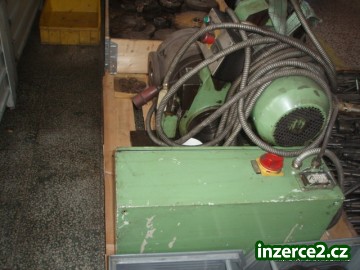 Přístroj na řezání závitů._2 285068_2.jpg