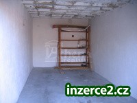Pronájem zděné garáže nedaleko OC Futurum_1 285494_1.jpg