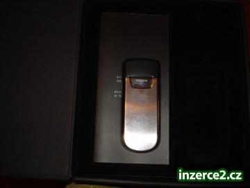 Nokia 8800 Silver_2 28599_2.jpg