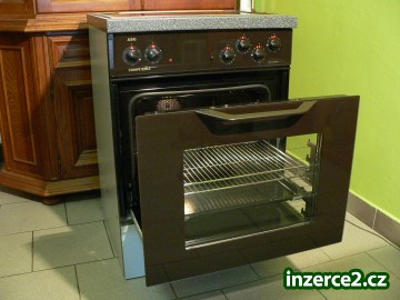 AEG HNĚDÝ vyjížděcí dveře_1 286199_1.jpg