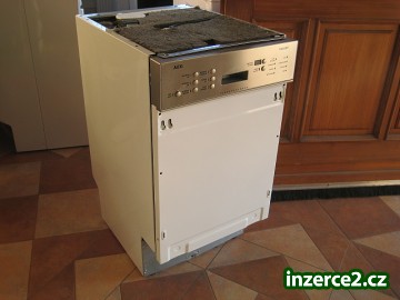 Myčka nádobí AEG FAVORIT (úzká)_1 286444_1.jpg