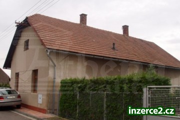 Zrekonstruovaný RD 4+1 se zahradou a garáží_1 287215_1.jpg