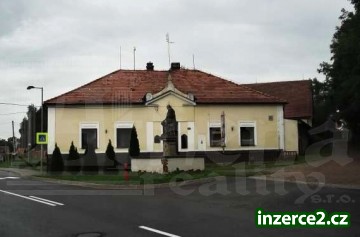 Zajímavý komerční objekt s bytem 2+1_1 287682_1.jpg