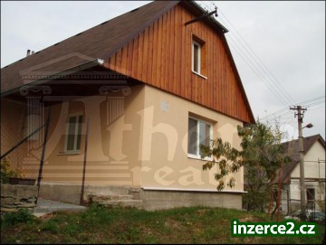 Pronájem zrekonstruovaného RD 4+kk se zahradou_1 287838_1.jpg