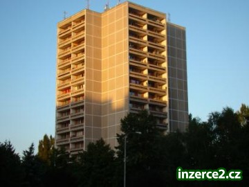 Prodej bytu 2+ kk v Labské II. v Hradci Králové_1 28785_1.jpg