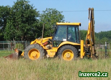 JCB 4CX 4x4x4_1 2907_1.jpg