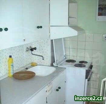 Pronájem udržovaného bytu 1+kk s lodžií_1 292687_1.jpg