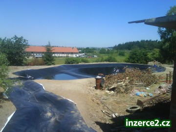 zahradní jezírko_1 292984_1.jpg