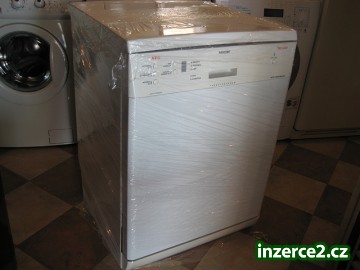 Myčka nádobí AEG FAVORIT 40739 sensorlogic EXCLUSIV (široká)_1 293399_1.jpg