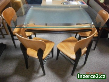 Krásná moderní jídelní sestava_1 294683_1.jpg