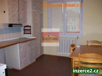 Prodej bytu 2+1, Ostrov, ul. Mánesova_1 294898_1.jpg