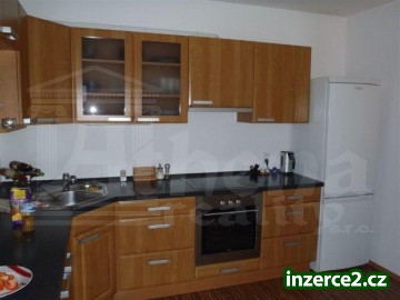 Pronájem novostavby moderního bytu 2+kk s balkonem_1 295016_1.jpg
