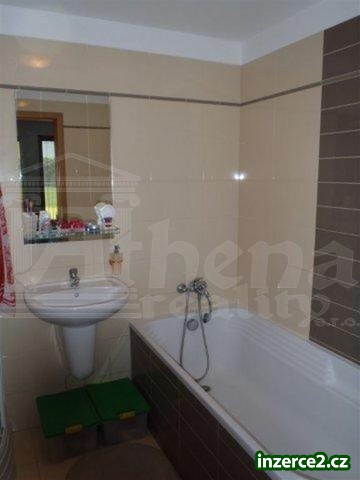 Pronájem novostavby moderního bytu 2+kk s balkonem_2 295016_2.jpg