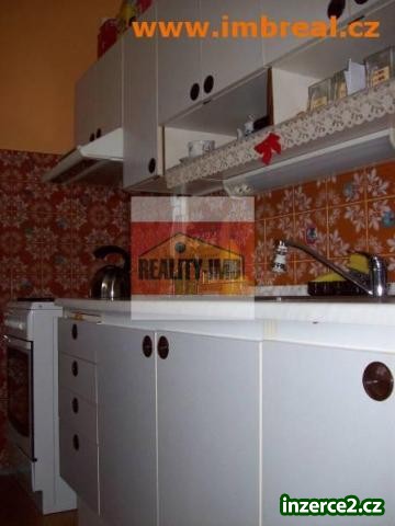 Prodej bytu 2+1, Nová Role, ul. Svobodova_2 295496_2.jpg