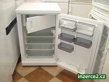 Lednice s mrazáčkem SIEMENS_1 295740_1.jpg