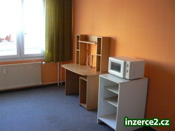 Pronájem bytu 1+1 v Plzni_2 296333_2.jpg