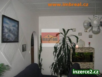 Prodej bytu 2+1 s lodžií a garáže, Chodov,ul. Čapkova_1 296899_1.jpg