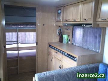Prodám karavan pro 6osob_2 298712_2.jpg