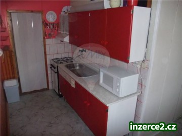 Nabízíme pronájem 2+1 Žatec_2 299648_2.jpg