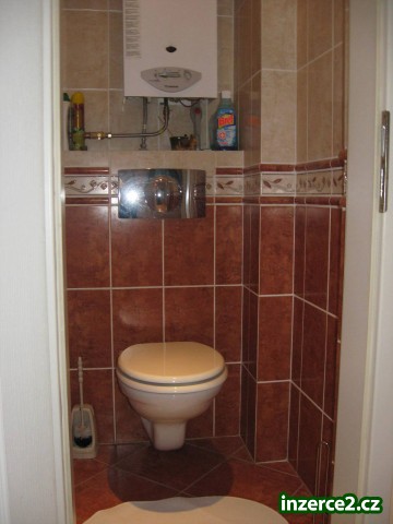 Pronájem bytu 2+1 v Kolíně_2 303468_2.jpg