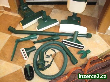 Vysavač VORWERK VK 122 + příslušenství_2 303545_2.jpg