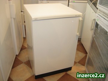 Lednice s mrazáčkem AEG ÖKO SANTO_2 303925_2.jpg