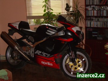 RSV 1000 Mille_1 30751_1.jpg
