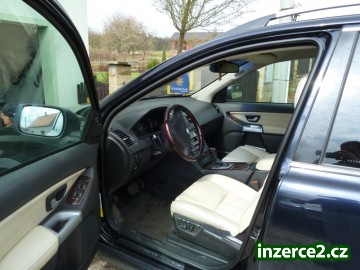 Volvo XC90 4,4 V8 Ghia výbava_2 308840_2.jpg
