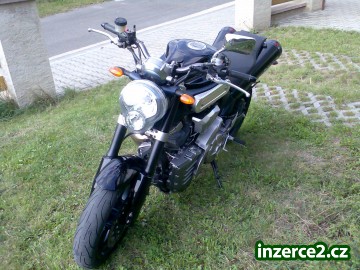 Yamaha MT 01_2 3094_2.jpg