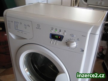 Pračka INDESIT WISE127 - tř. A+, 1200 ot., na 4,5 kg, hl. 40 cm_2 315857_2.jpg