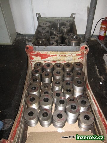 319511_1.jpg