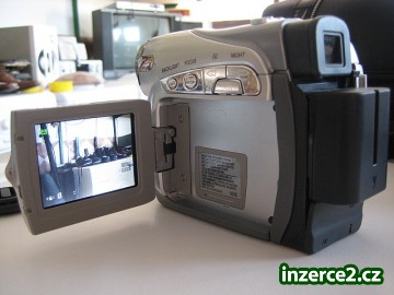 Mini DV videokamera JVC GR-D239E_2 320210_2.jpg