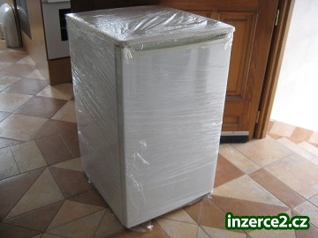 Lednice s mrazáčkem EXQUISIT **_2 325705_2.jpg