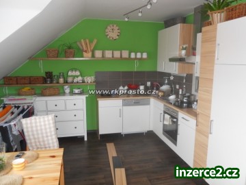 Prodej bytu 3+kk s balkónem a vl.zahradou,ČK._1 326460_1.jpg