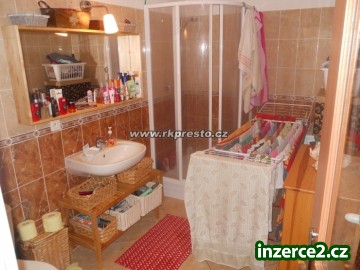 Prodej bytu 3+kk s balkónem a vl.zahradou,ČK._2 326460_2.jpg