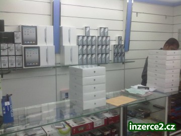 Apple iPhone 4S 64 GB Unlocked_1 327065_1.jpg