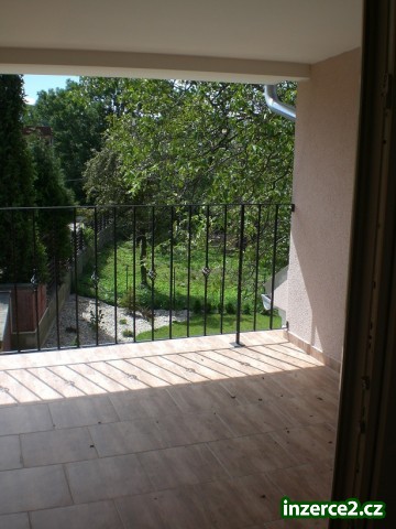 Pěkný byt 2+kk v Novém Jičíně, ul. Hřbitovní_2 327834_2.jpg