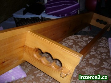 masivní ručně zhotovené lavice_2 328598_2.jpg
