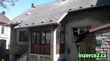 Prodej levného domu,2x byt2+1 + obchod,poblíž centra města Zdice (okr.Beroun)_2 328936_2.jpg