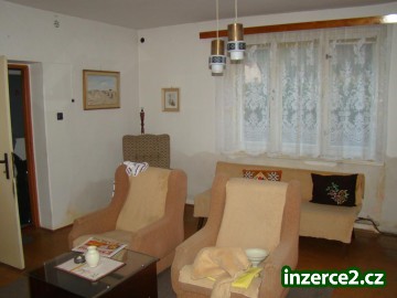 Prodej rodinného domu v obci Zbečník u Hronova_2 32897_2.jpg