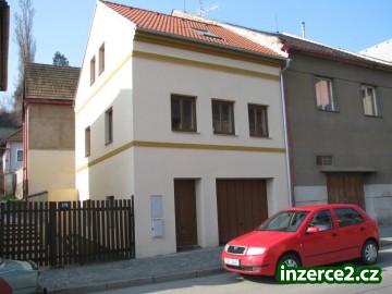 Nový dům v centru Roudnice nad Labem_1 331144_1.jpg