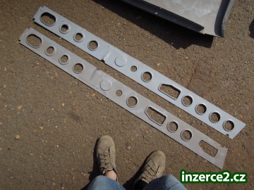 Blatník ŠKODA 105, Kniha opravy Š105 -130Garde Rapid._2 331805_2.jpg