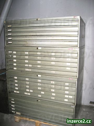 Skříňka III._1 332320_1.jpg