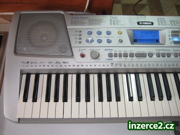 Varhany - Klávesy YAMAHA PSR-290_2 332332_2.jpg